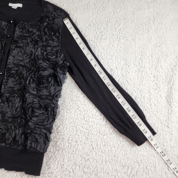 New York & Company Cardigan Sweater Black Floral Woman's Size Large - Picture 8 of 8